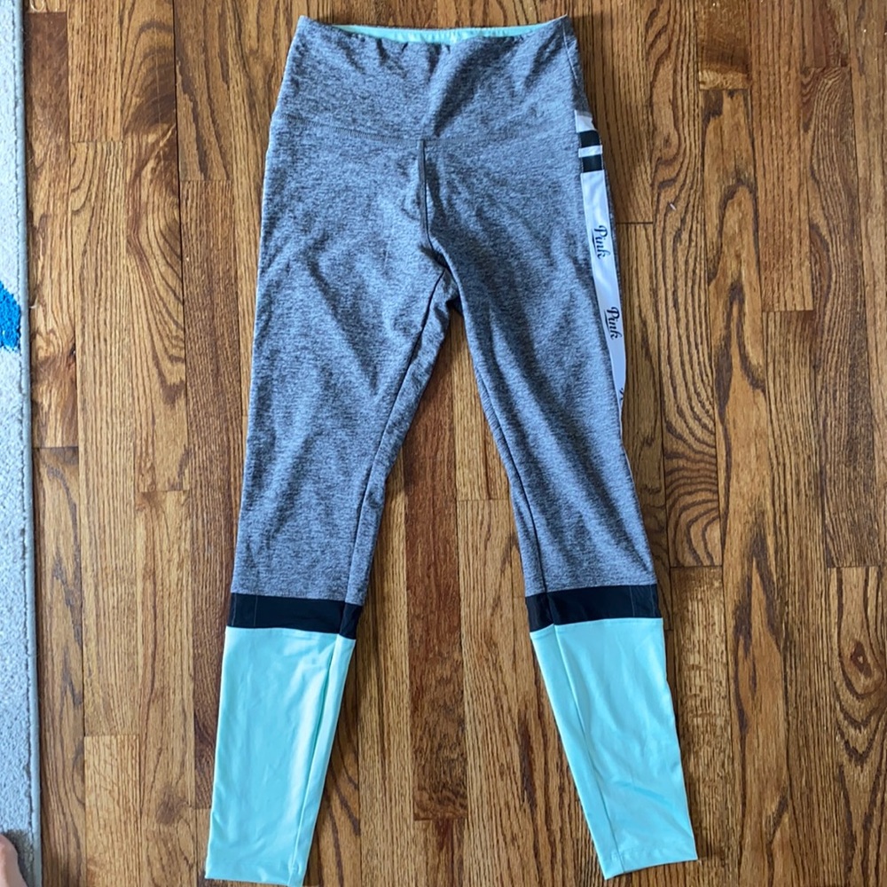 Pink Ultimate Legging Sz Small